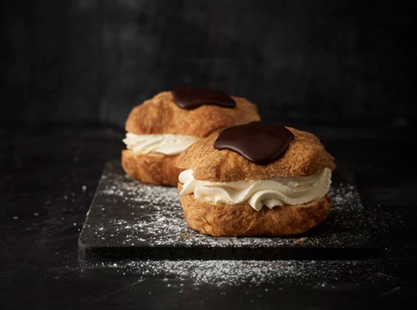 Fastelavnsbolle med fløde